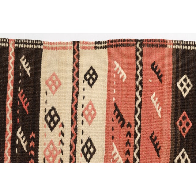 Off-white 1960s Handwoven Turkish Kilim With Tassels For Sale - Image 8 of 10