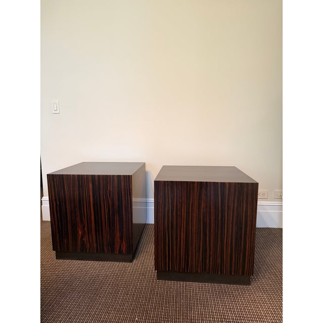 Modern Pair of Banks Cube End Tables For Sale - Image 3 of 4