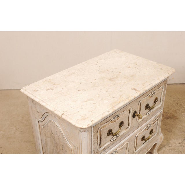 Mid 20th Century French Marble-Top Commodes w/Pierced Skirt - A Pair For Sale In Atlanta - Image 6 of 11