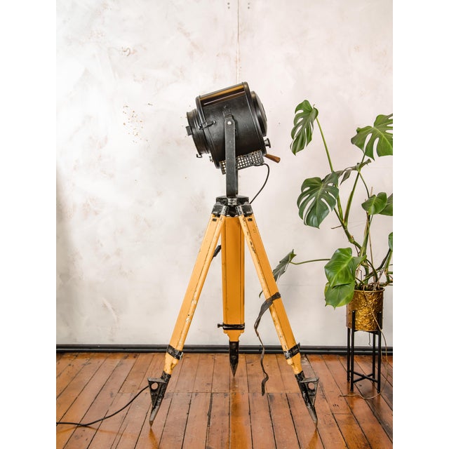 Black Theater Spotlight on Surveying Tripod Floor Lamp from A.E. Cremer, 1950s For Sale - Image 6 of 18