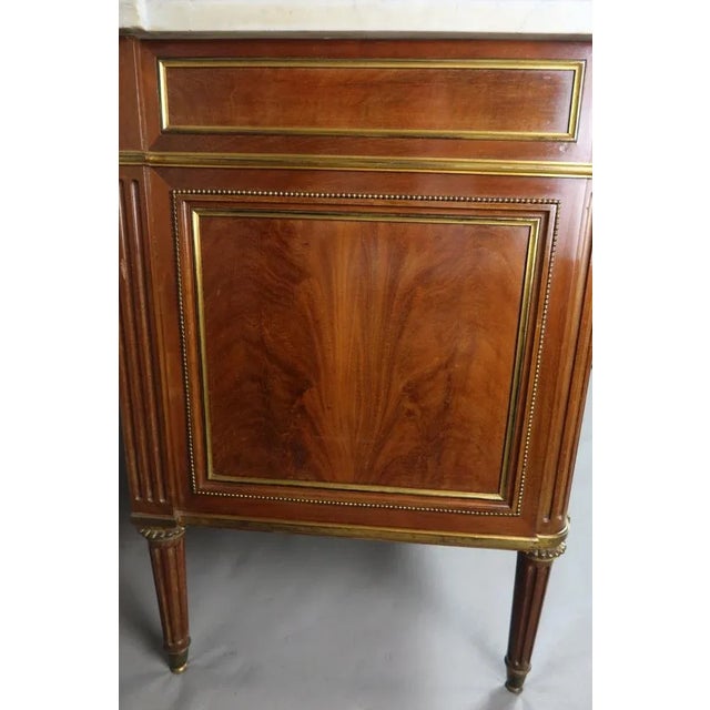 Vintage Louis XVI Maroon Dresser For Sale - Image 5 of 11