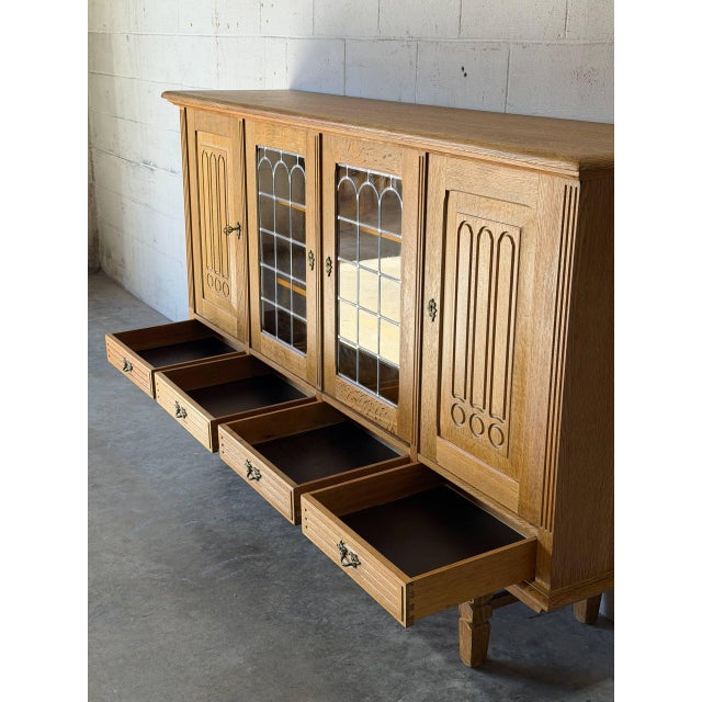 1960s Oak Sideboard Credenza With Leaded Glass Doors Four Drawers Mid-Century Modern 1960s For Sale - Image 5 of 11
