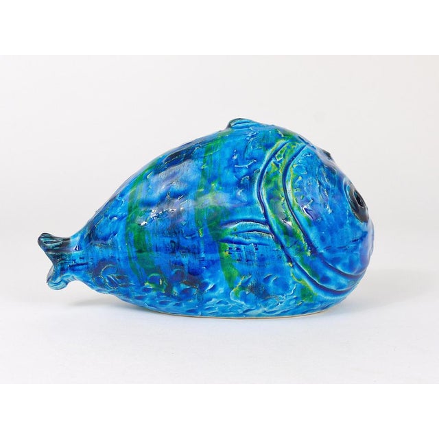 1950s Rimini Blue Glazed Fish Sculpture Figurine by Aldo Londi attributed to Bitossi, Italy, 1950s For Sale - Image 5 of 16
