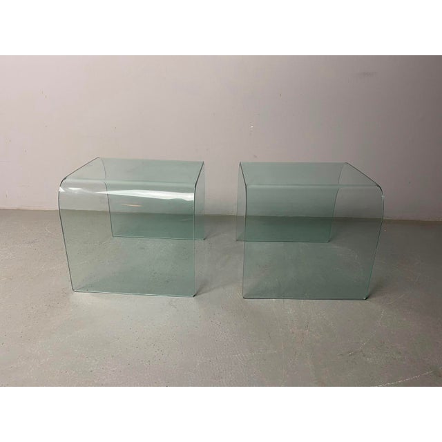 1980s Waterfall Side Tables in Bent Glass by Angelo Cortesi for Fiam Italia, Italy, 1980s, Set of 2 For Sale - Image 5 of 16