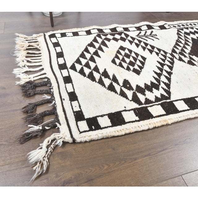 Vintage Turkish Hand-Knotted Neutral Beige Runner For Sale - Image 6 of 8