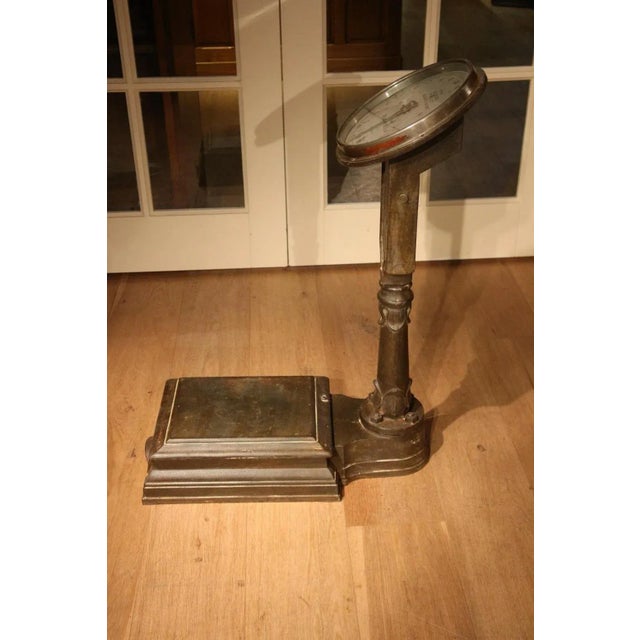 Antique Cast Iron Model 216 Scale from Salter's For Sale - Image 4 of 8