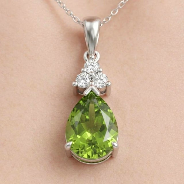 Contemporary Dainty Peridot & Cubic Zirconia 925 Silver Pendant, August Birthstone Pendant For Sale - Image 3 of 7