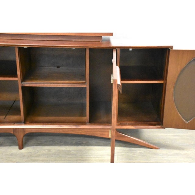 1960s Refinished Walnut Vladimir Kagan Style Sideboard Credenza For Sale - Image 9 of 10