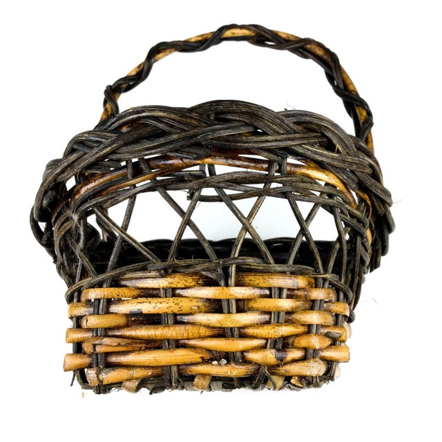 Vintage Reed Wicker French Market Basket For Sale - Image 12 of 13