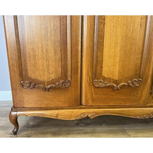 Vintage French Louis XVI Style Wardrobe For Sale - Image 5 of 10