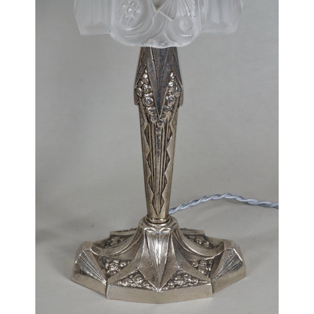 Ezan French Art Deco Table Lamp by Ejg Jean Gauthier - A Pair For Sale - Image 4 of 11