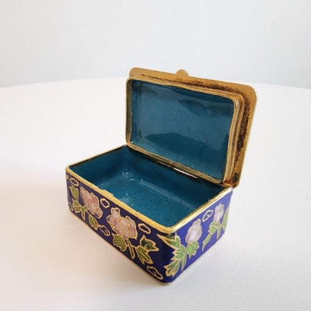 Mid-20th Century Japanese Ginbari Cloisonné Enamel "Papilio" Box For Sale - Image 16 of 17