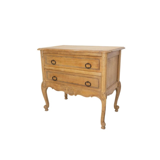 French Louis XV Style Oak Commode with Drawers, 1940 For Sale - Image 3 of 12