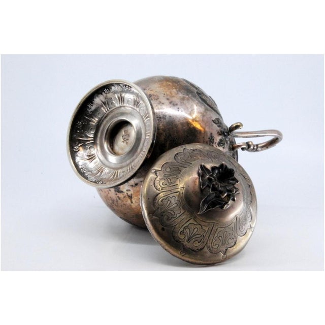 Silver Sugar Bowl Profusely Embossed with Floral Motifs, Decorated with a Knob on the Lid For Sale - Image 4 of 10