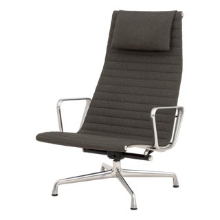 Eames for Herman Miller Ea124 Aluminum Group Chair For Sale
