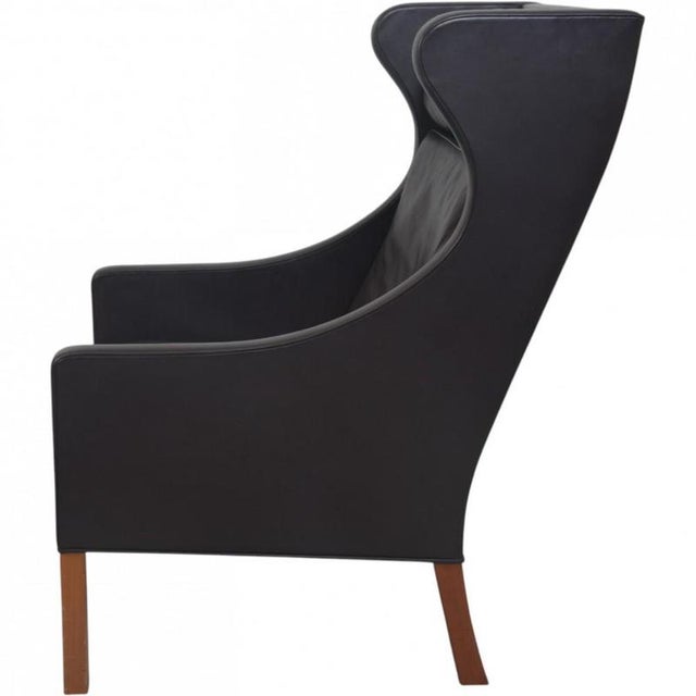 Set of Wing Chair with Ottoman in Black Leather by Børge Mogensen, 1990s For Sale - Image 13 of 18