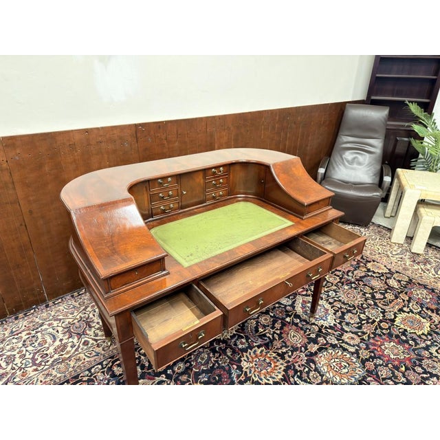 English Chesterfield Secretary in Mahogany Veneer For Sale - Image 12 of 18