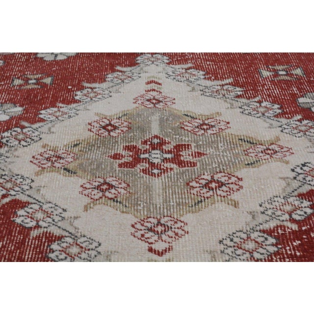 1950s Vintage Turkish Anatolian Hand Knotted Wool Rug, 4'2''x7'1'' For Sale - Image 5 of 6