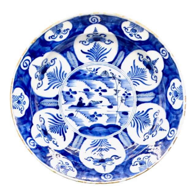 18th-Century Delft Chinoiserie Kraak Charger Blue & White For Sale