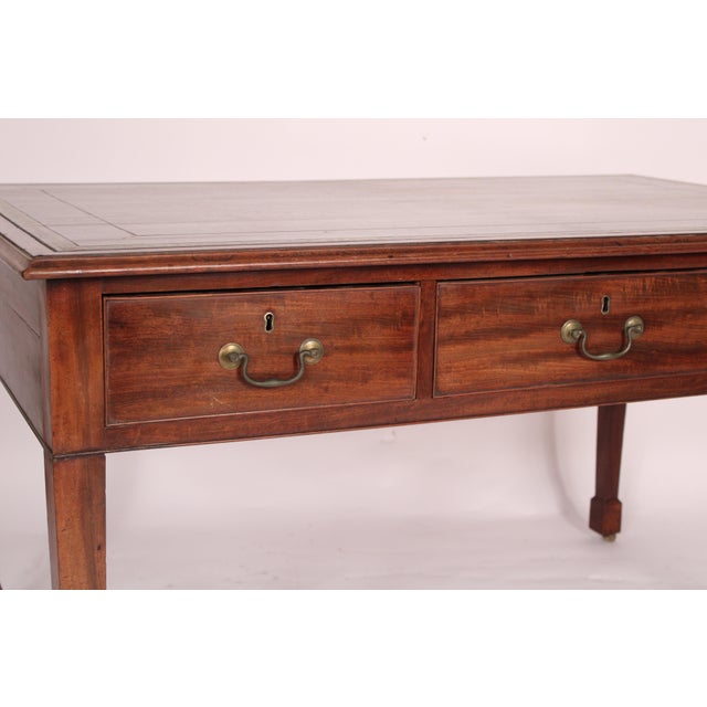 George II Mahogany Partners Writing Table For Sale In Los Angeles - Image 6 of 12