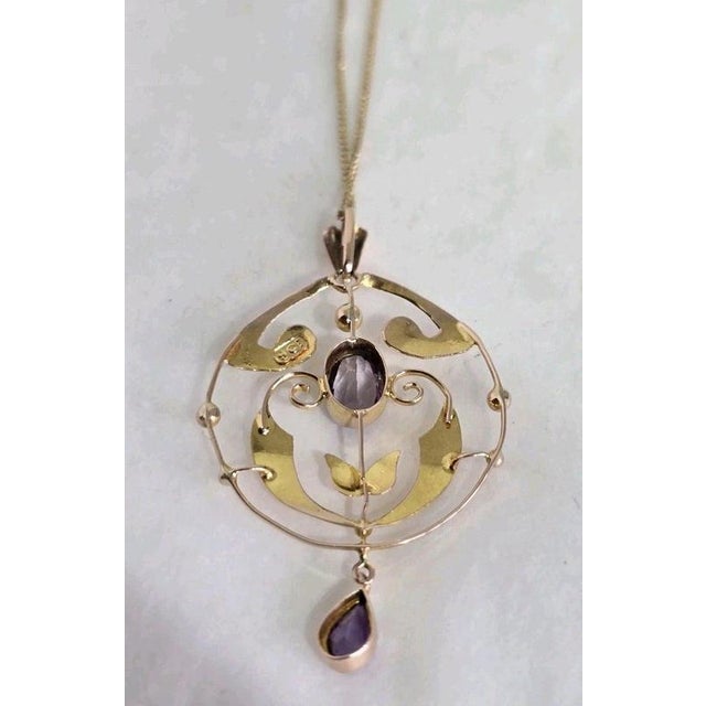 Art Nouveau 9ct Yellow Gold Amethyst Openwork Pendant, 1900 For Sale - Image 10 of 18