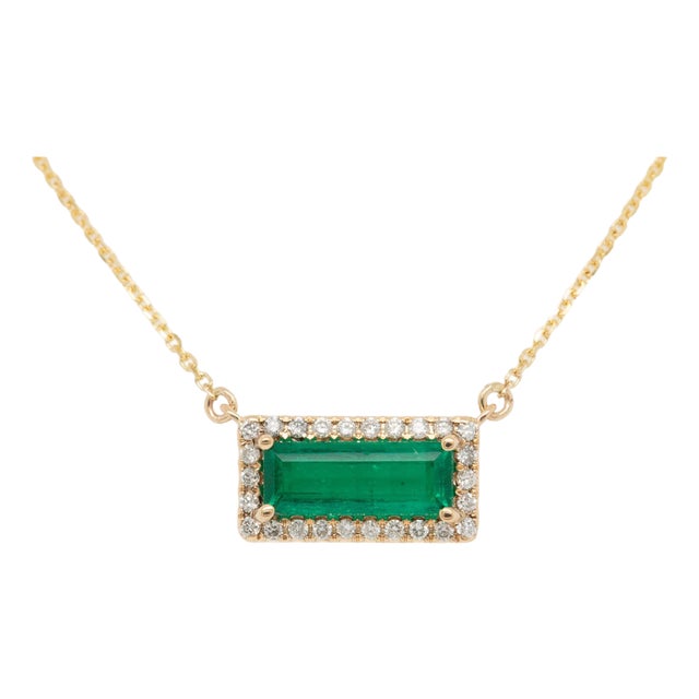 1.2cts Colombian Emerald Necklace With Natural Diamonds Accents: Solid 14k Gold For Sale