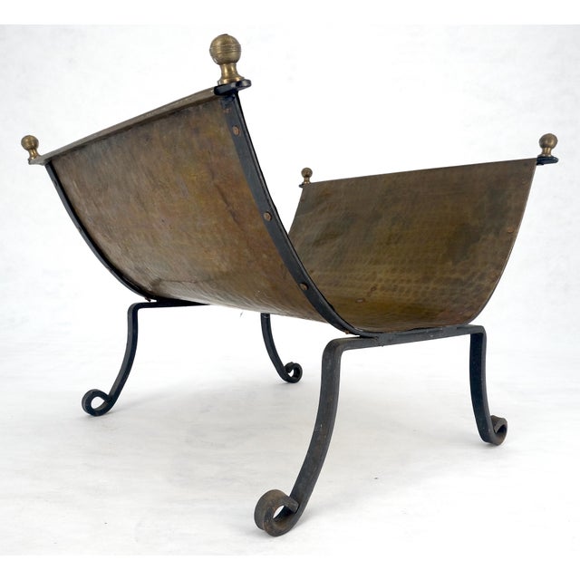 Walter Lamb Hammered Copper & Wrought Iron Base Ball Finials Arts & Crafts Magazine Rack For Sale - Image 4 of 13