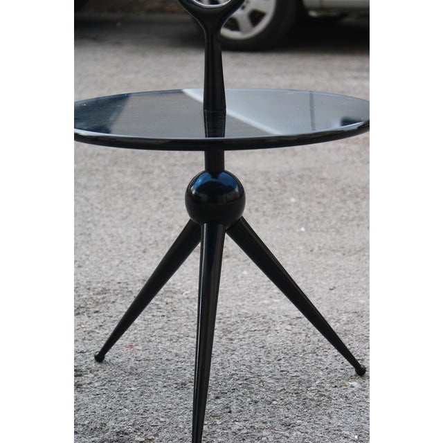 1950s Round Coffee Tables with Handles from Cesare Lacca, Italy, 1950s, Set of 2 For Sale - Image 5 of 13