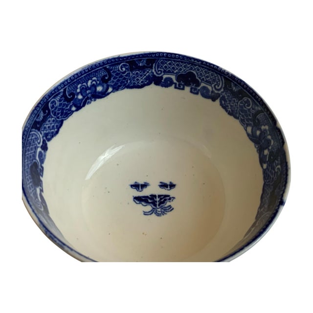 1900 - 1909 Antique Wedgwood Blue Willow Bowl For Sale - Image 5 of 9