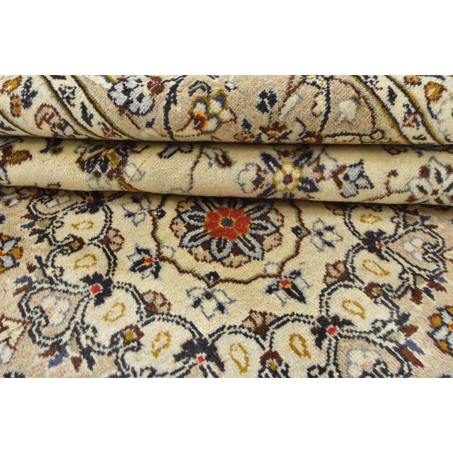 Vintage Kashan Ivory Wool Hand-Knotted Area Rug - 8′ X 11’1” For Sale - Image 11 of 15