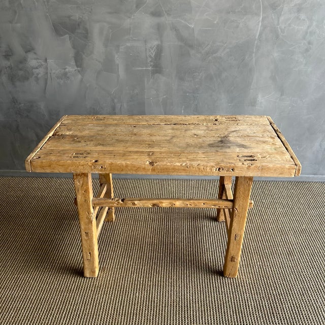Mid-Century Modern Vintage Elm Wood Coffee Table For Sale - Image 3 of 7