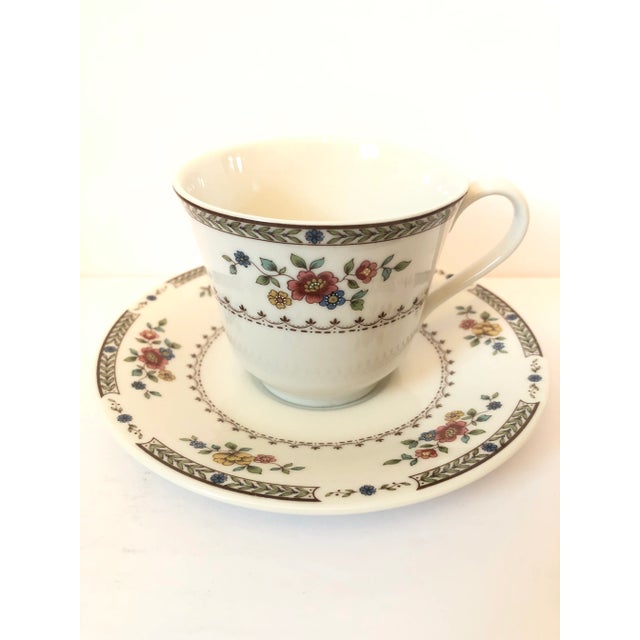 Royal Doulton Kingswood cups and saucers, set of eight. 16 pieces total. Excellent condition. Add a touch of England to...