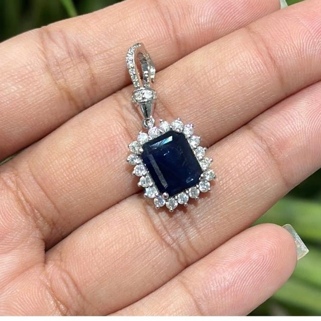 Contemporary 2.57ct Blue Sapphire & Diamond Halo Pendant With Hinged Locking Bail in 14k Gold- A Pair For Sale - Image 3 of 14