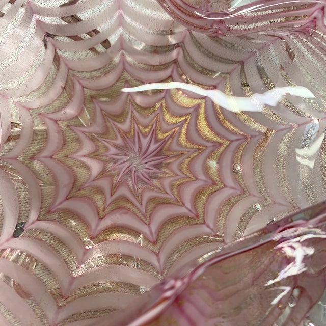 Attributed to Archimede Seguso Murano Pink & Shimmering Gold Fleck Biomorphic Dish For Sale In Chicago - Image 6 of 7