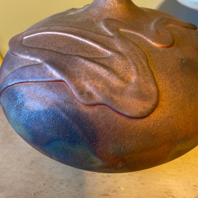 Stunning vintage vase. Adds great character to any bookcase or table top. Perfect for the interior designer.