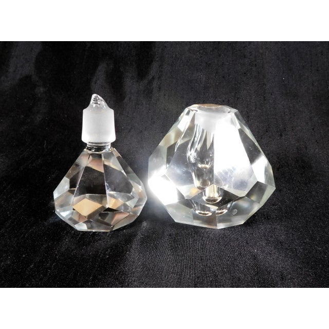 Contemporary 1940s Cut Crystal Perfume Bottle With Large Stopper For Sale - Image 3 of 4