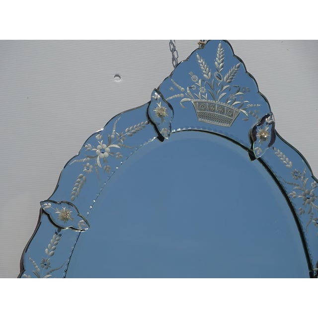 Mid-Century Modern Vintage Venetian Oval Mirror with Pediment, 1950s For Sale - Image 3 of 18