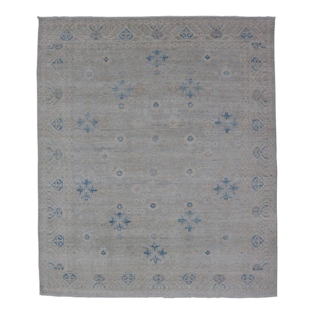 Modern All-Over Floral Oushak With Light Gray Background and Neutral Colors For Sale