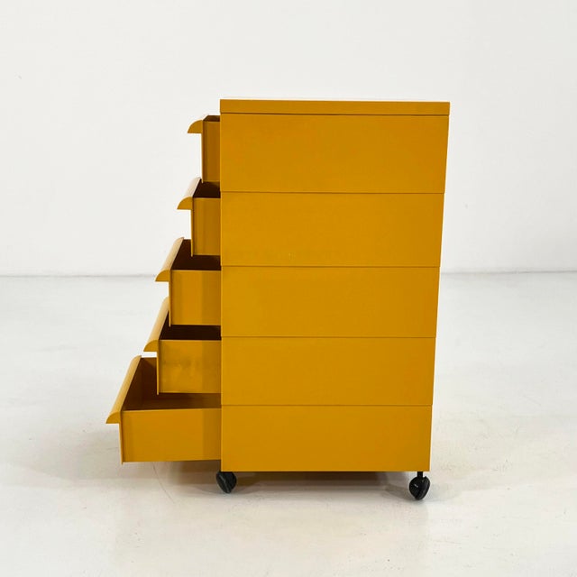 Model 4601 Chest of Drawers on Wheels by Simon Fussell for Kartell, 1970s For Sale - Image 6 of 11