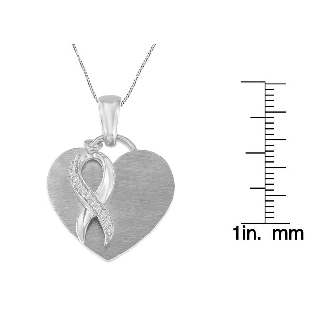 Early 21st Century .925 Sterling Silver 1/10 cttw Diamond Heart Pendant Necklace (H-I, I1-I2) For Sale - Image 5 of 5