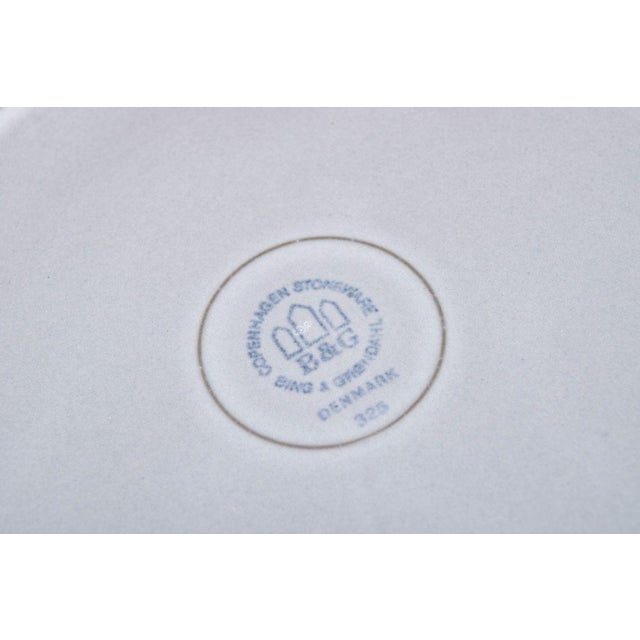 Dinner Plates by Jens Harald Quistgaard for Kronjyden / Bing & Grondahl, 1970s, Set of 6 For Sale - Image 4 of 5