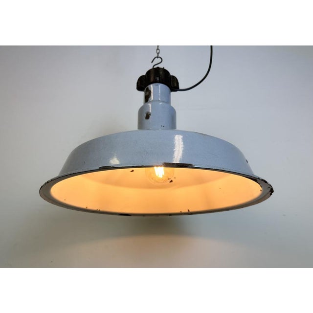 Large Industrial Grey Enamel Factory Lamp, 1950s For Sale - Image 16 of 17