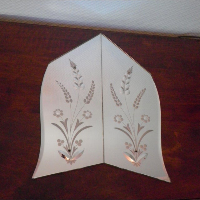 Set of 2 wall mirrors. A high-end and elegant decorative element that also complements antique, designer, or Art Deco...