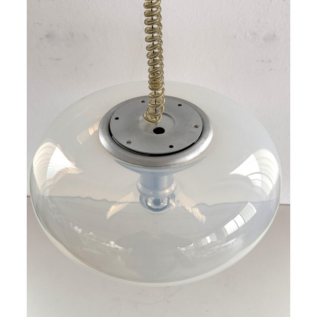 Mid-Century Italian Opaline Pendant Light Medusa by Giusto Toso for Leucos, 1970s For Sale - Image 10 of 14