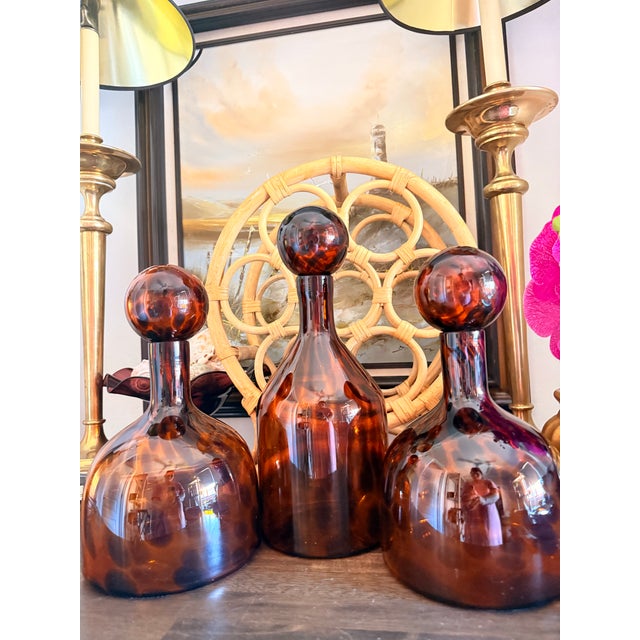 Vintage Tortoise Glass Decanters With Ball Stoppers – Set of 3 For Sale In Phoenix - Image 6 of 7