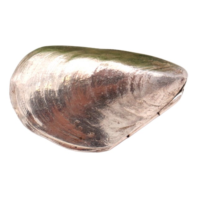 Silver Mussel-Shaped Pill Box For Sale