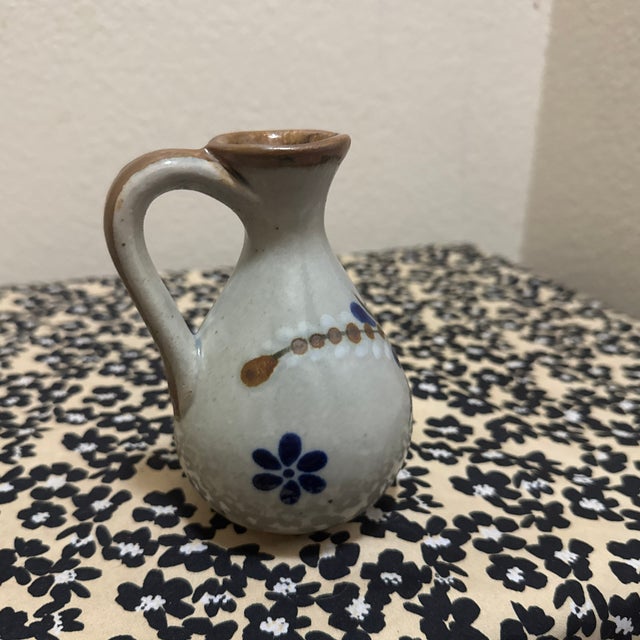 1970s 1970s Mexican Pottery Bud Vase Black Bird For Sale - Image 5 of 6