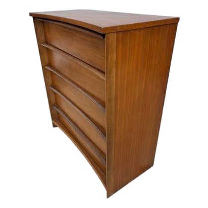 Mid-Century Modern 5 Drawer Dresser by Bassett Furniture, Walnut For Sale