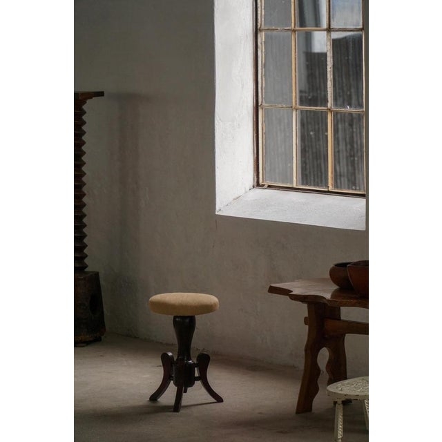 Early 20th Century Victorian Adjustable Piano Stool with Hessian Seat, 1920s For Sale - Image 15 of 16