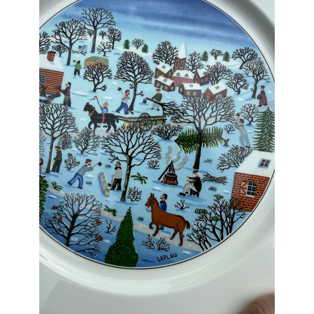 Ceramic Vintage Villeroy & Boch "Design Naif Christmas" Porcelain Round Serving Chop Platter For Sale - Image 7 of 7